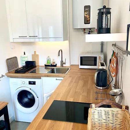 Le Rousseau Apartmán Dijon