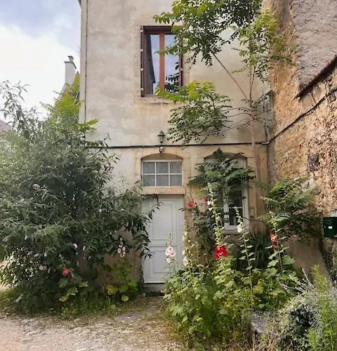 アパート Le Rousseau *